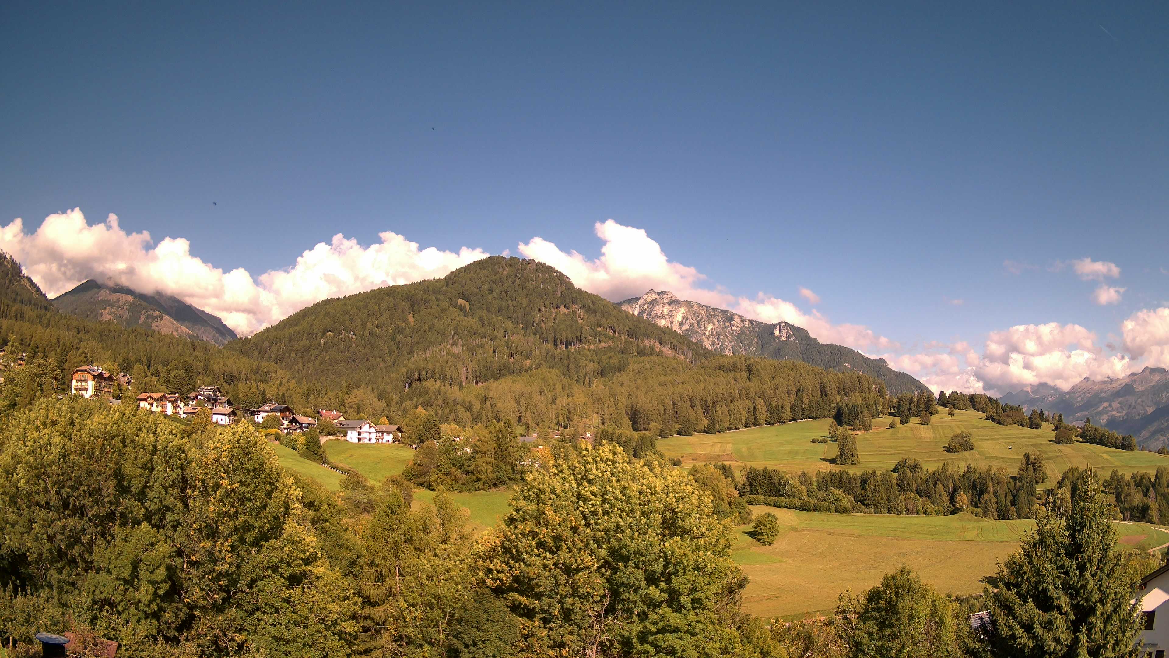 immagine della webcam nei dintorni di Panchià: webcam Varena