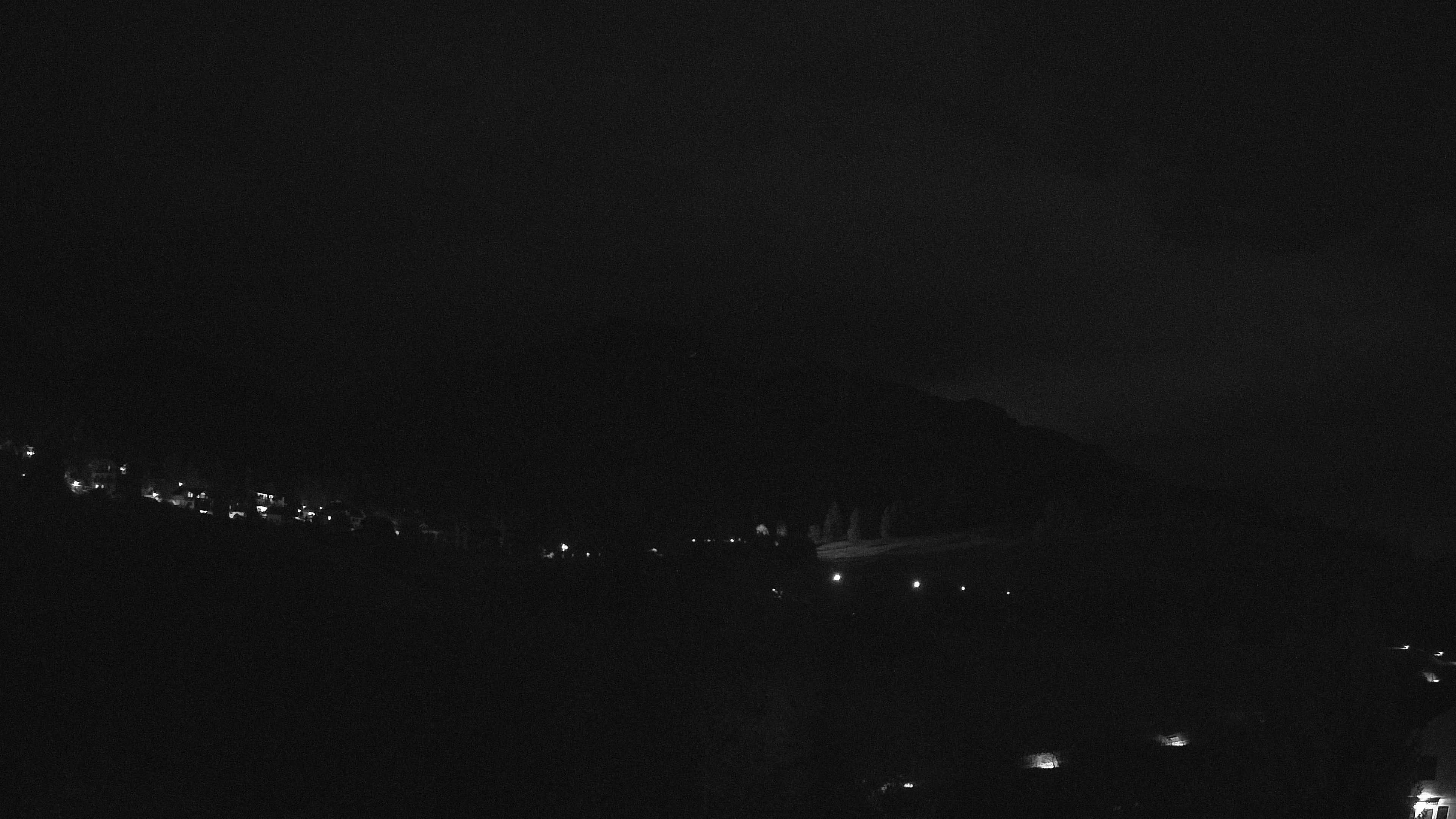 immagine della webcam nei dintorni di Nova Levante: webcam Varena