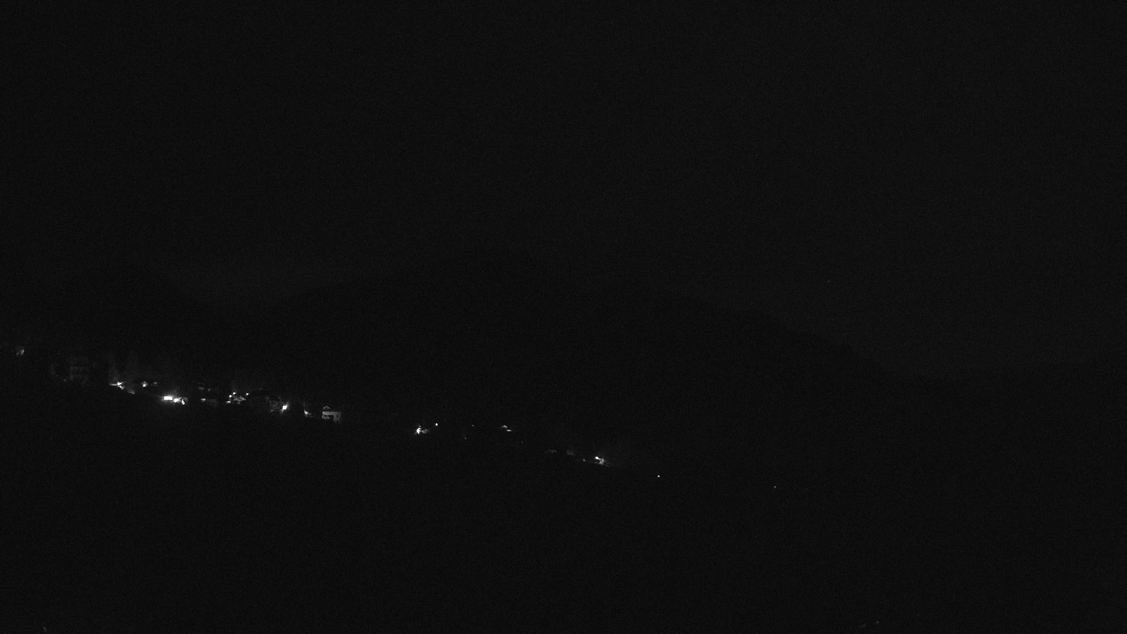 immagine della webcam nei dintorni di Nova Levante: webcam Varena