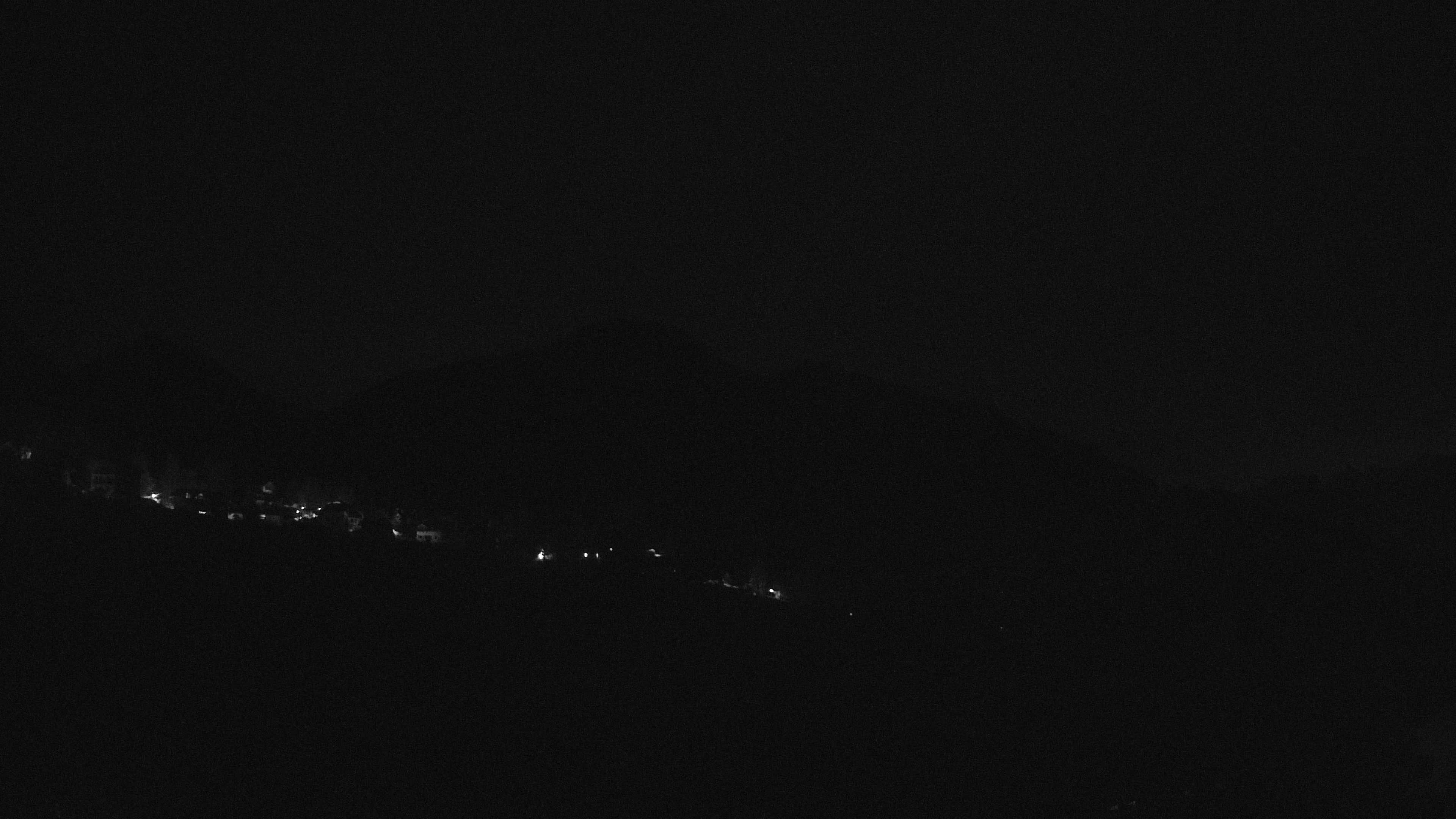 immagine della webcam nei dintorni di Ruffré Mendola: webcam Varena