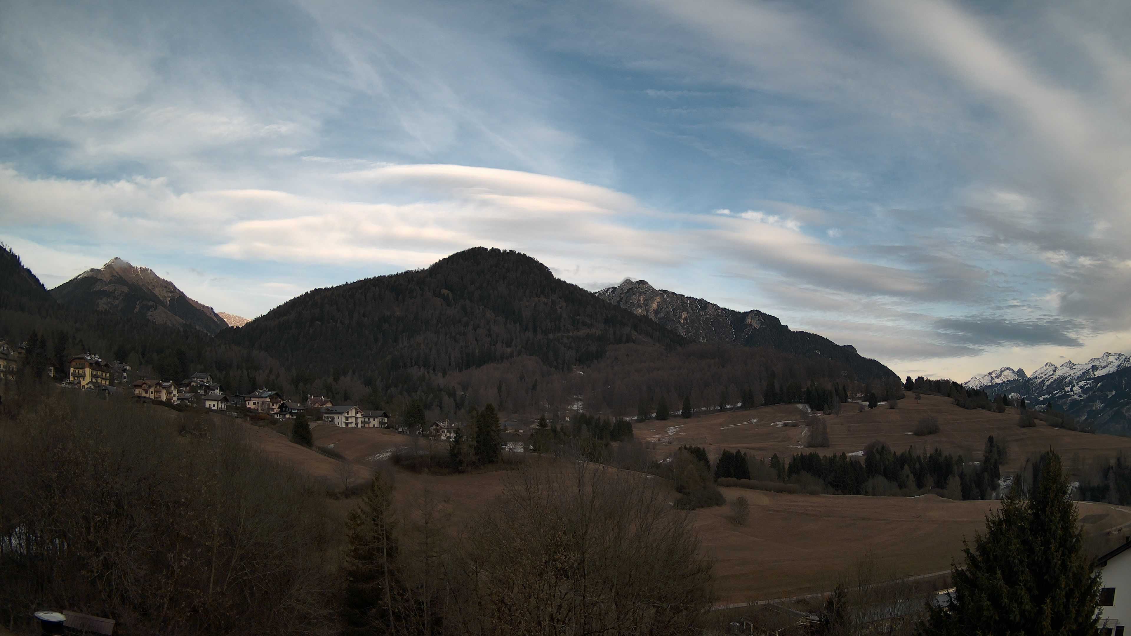 immagine della webcam nei dintorni di Carezza al lago: webcam Varena