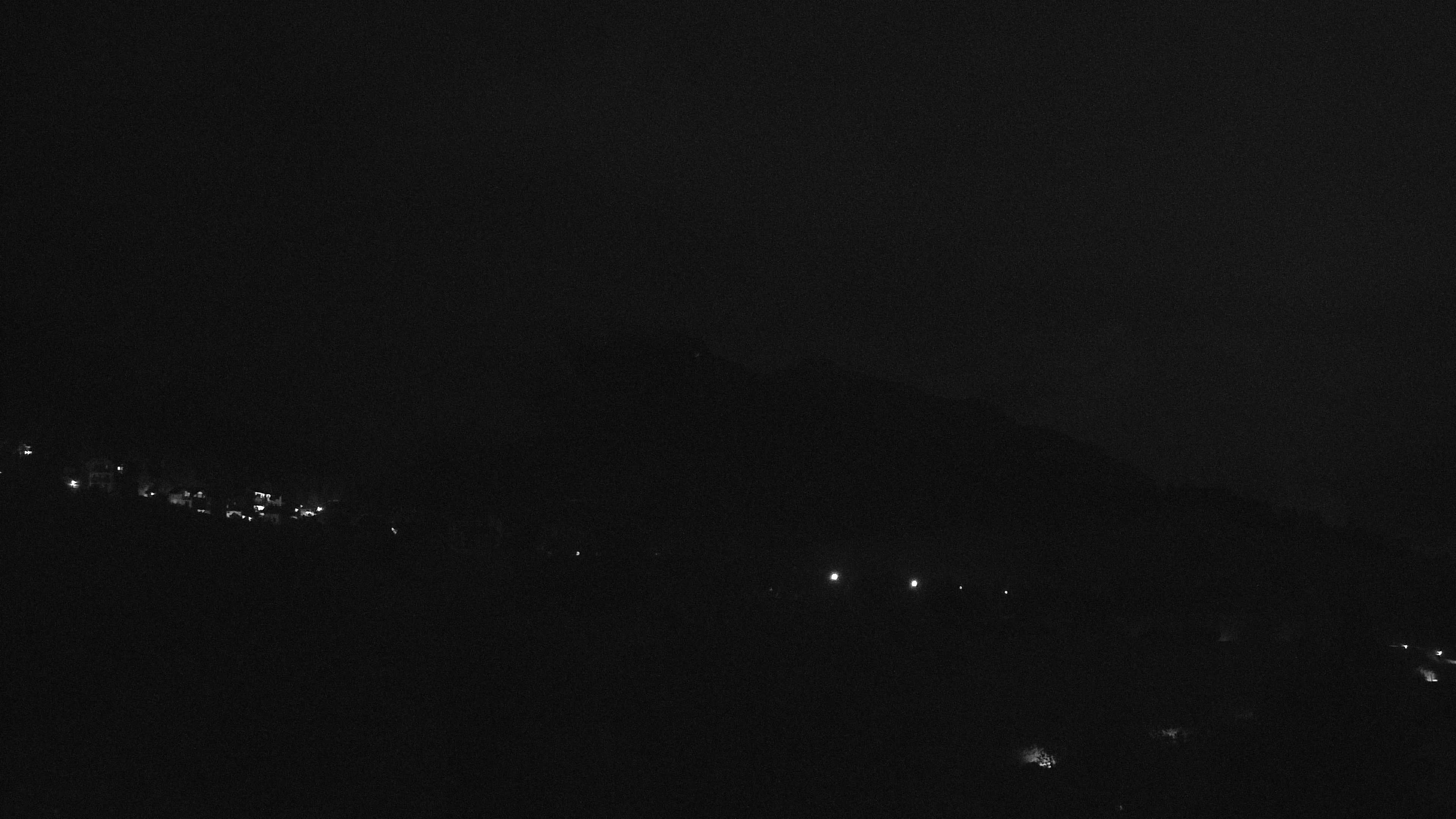 immagine della webcam nei dintorni di Nova Ponente: webcam Varena