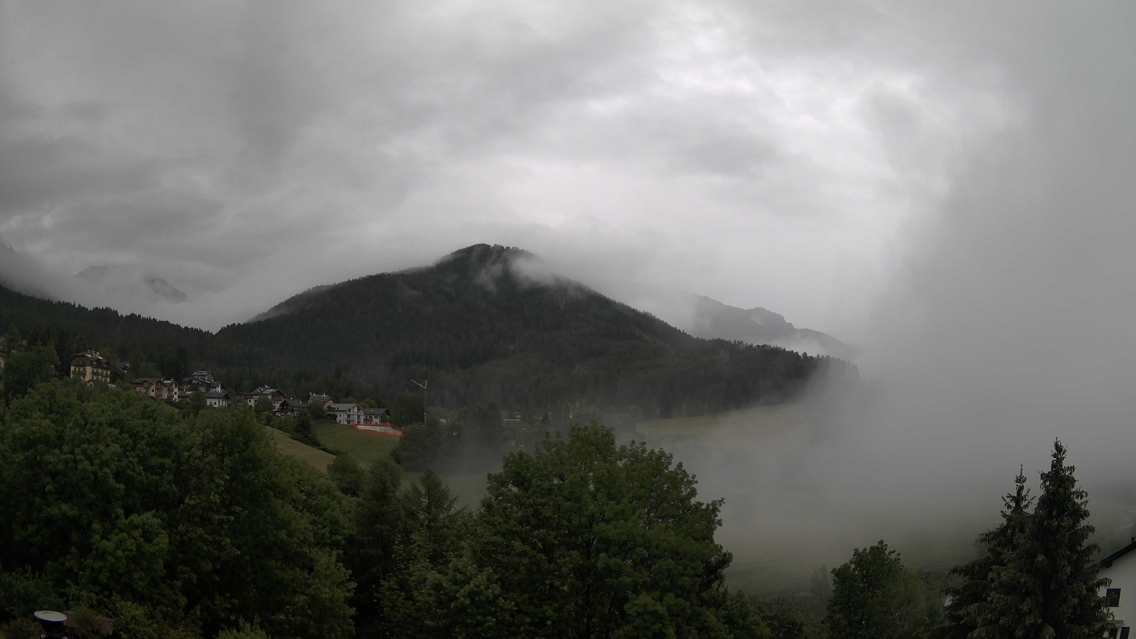 immagine della webcam nei dintorni di Tesero: webcam Varena