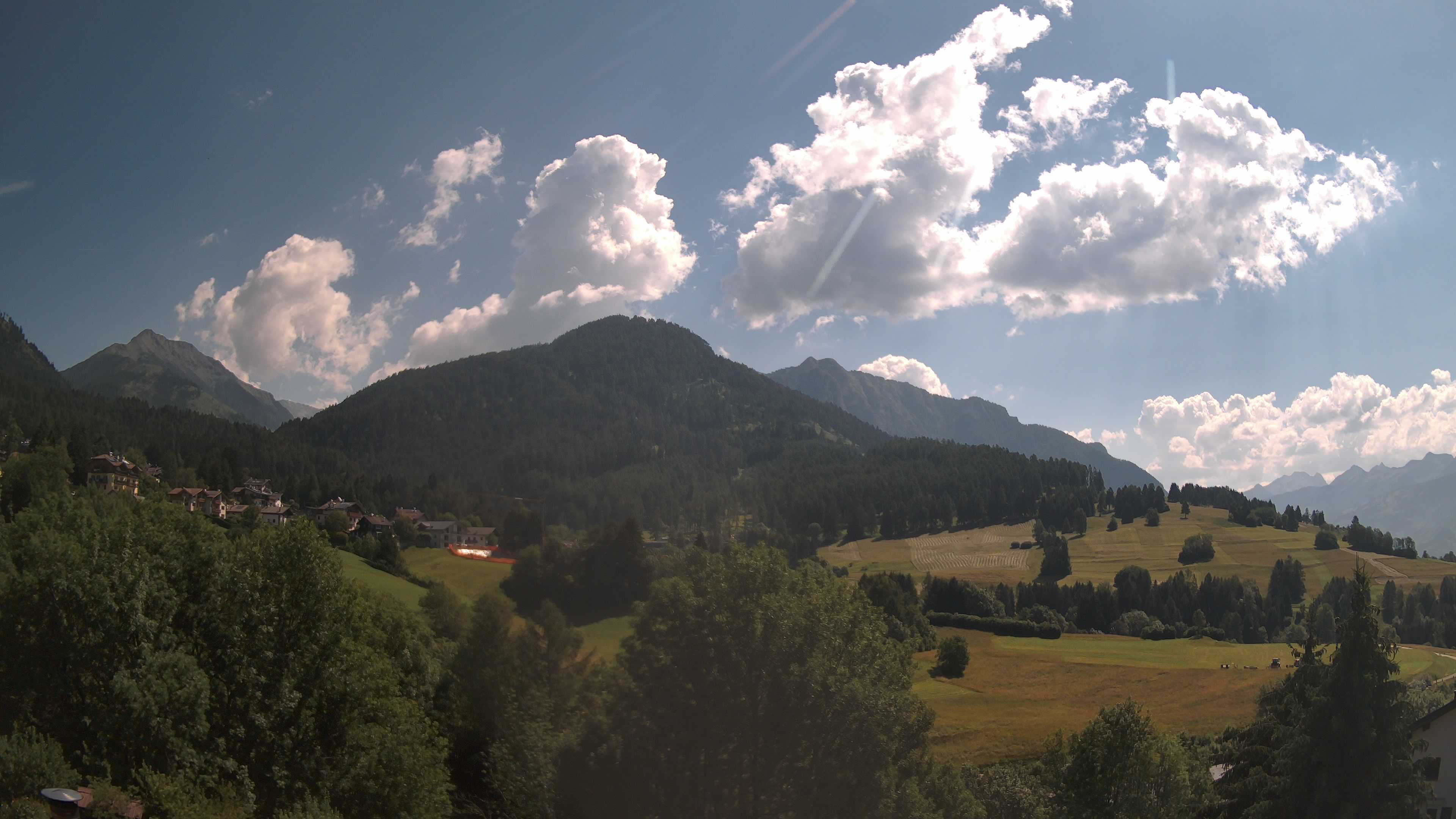 immagine della webcam nei dintorni di Bedollo: webcam Varena