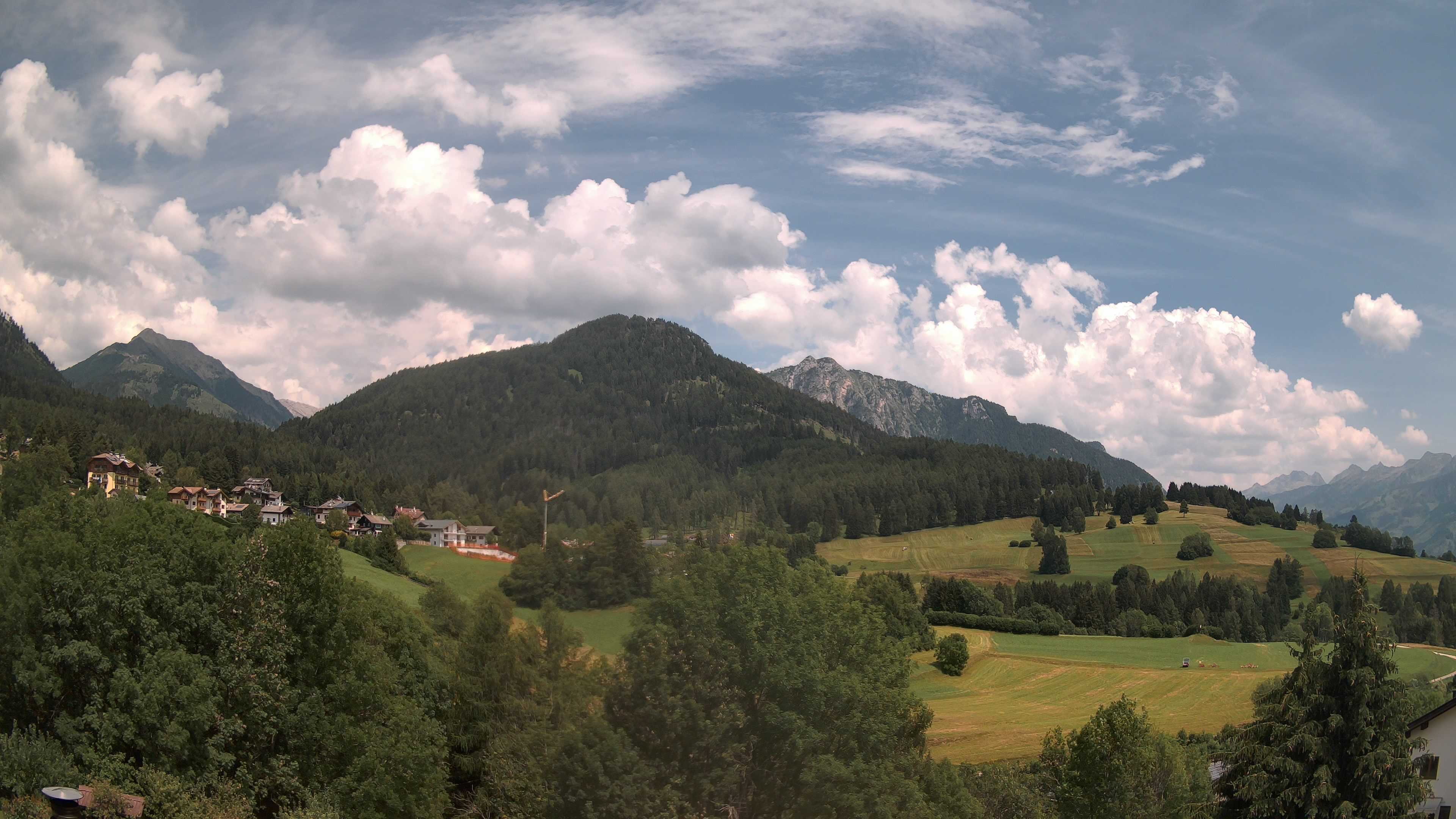 immagine della webcam nei dintorni di Nova Ponente: webcam Varena