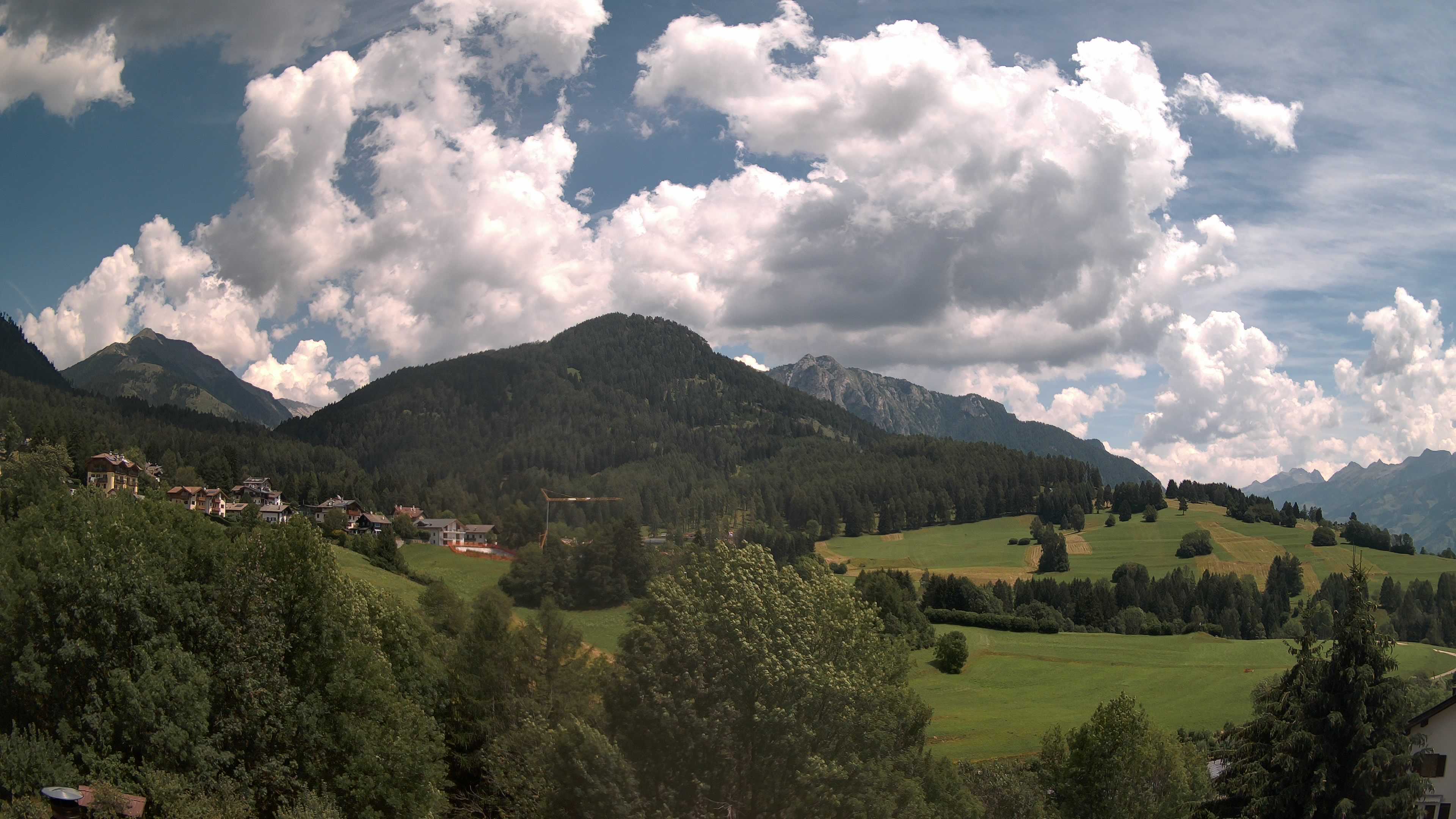 immagine della webcam nei dintorni di Alpe Cermis: webcam Varena
